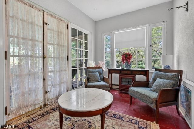 2 Halsey Pl, South Orange Village Twp., NJ 07079