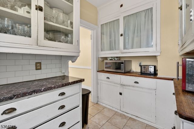 2 Halsey Pl, South Orange Village Twp., NJ 07079