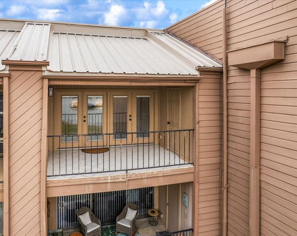 15575 Marina Drive 316C, Conroe, TX 77356