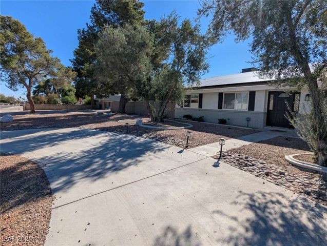 5025 Jay Avenue, Las Vegas, NV 89130