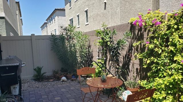 6856 Prairie Pearl Street, Las Vegas, NV 89148