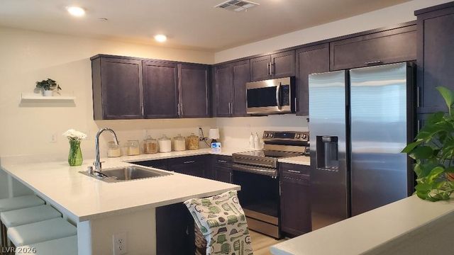 6856 Prairie Pearl Street, Las Vegas, NV 89148