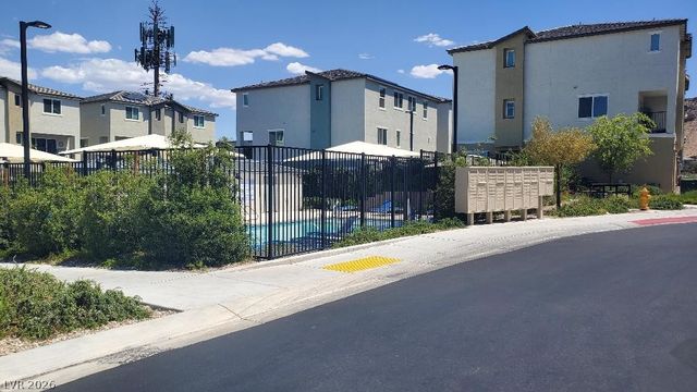6856 Prairie Pearl Street, Las Vegas, NV 89148