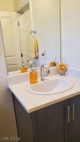 6856 Prairie Pearl Street, Las Vegas, NV 89148