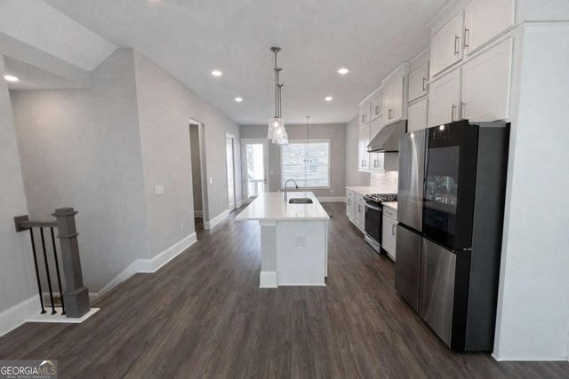 1375 Walking Way, Atlanta, GA 30316