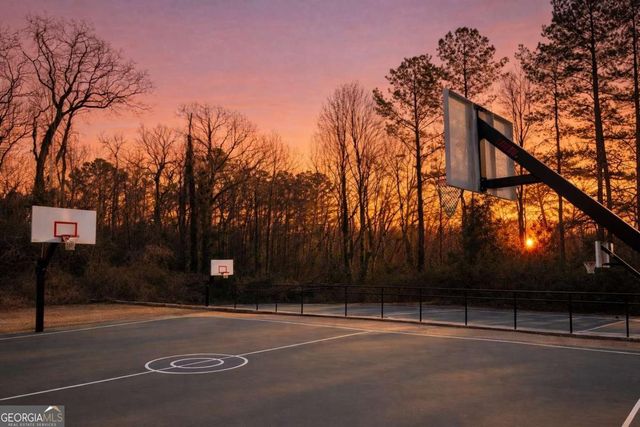 1375 Walking Way, Atlanta, GA 30316