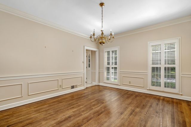 2784 FOX CREEK DR, Germantown, TN 38138