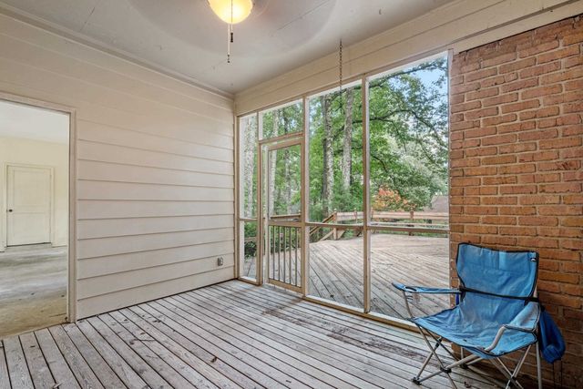 2784 FOX CREEK DR, Germantown, TN 38138