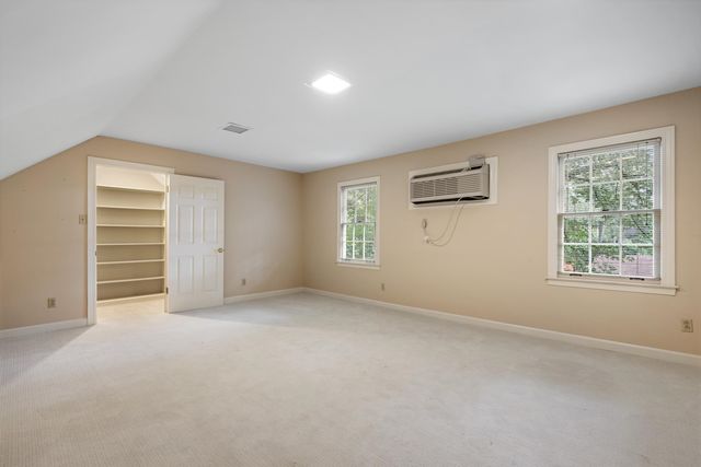 2784 FOX CREEK DR, Germantown, TN 38138