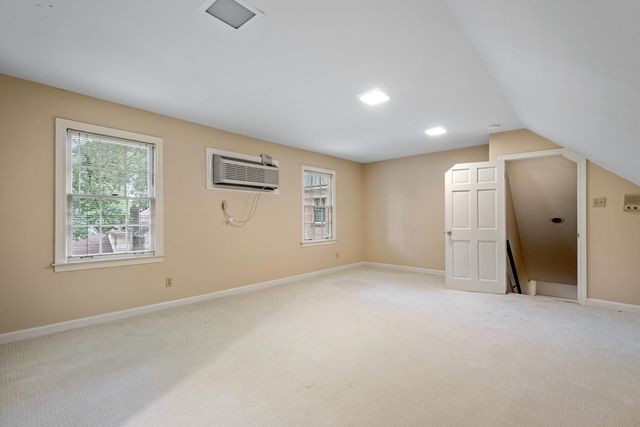 2784 FOX CREEK DR, Germantown, TN 38138