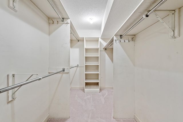 2784 FOX CREEK DR, Germantown, TN 38138