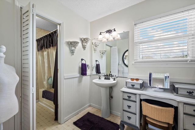 60 Battlefield Court, Ringgold, GA 30736