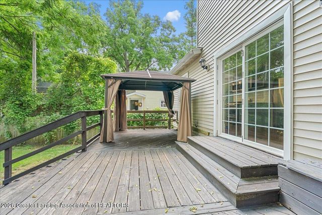 236 W Lincoln Street, Grand Ledge, MI 48837