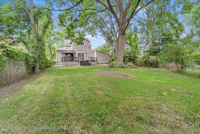 236 W Lincoln Street, Grand Ledge, MI 48837