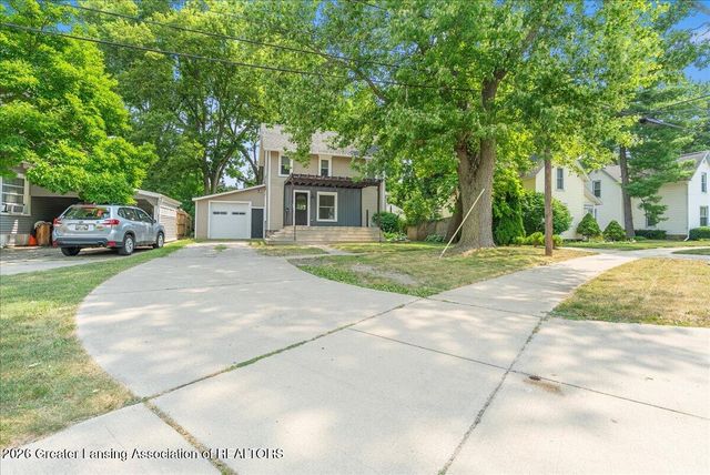 236 W Lincoln Street, Grand Ledge, MI 48837