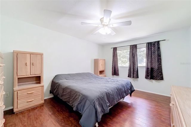 800 WAVECREST DRIVE, Orlando, FL 32807