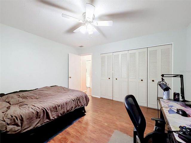 800 WAVECREST DRIVE, Orlando, FL 32807