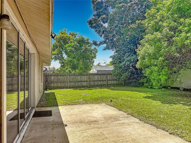 800 WAVECREST DRIVE, Orlando, FL 32807