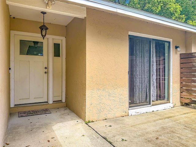 800 WAVECREST DRIVE, Orlando, FL 32807
