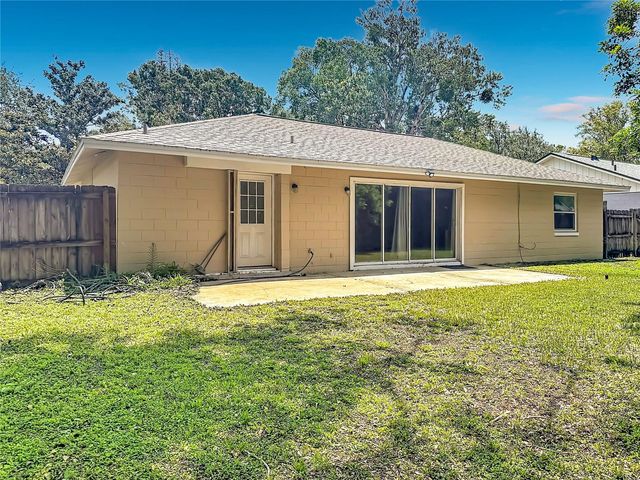 800 WAVECREST DRIVE, Orlando, FL 32807