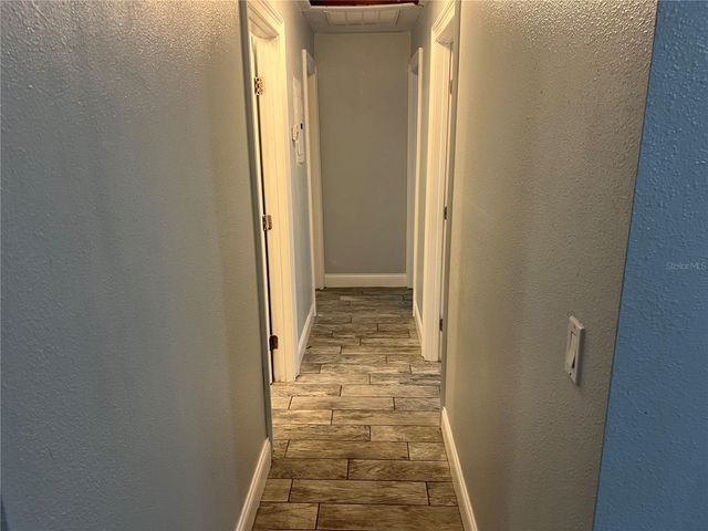 920 MAYDELL DRIVE A, Tampa, FL 33619