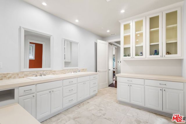 209 25th Street, Santa Monica, CA 90402