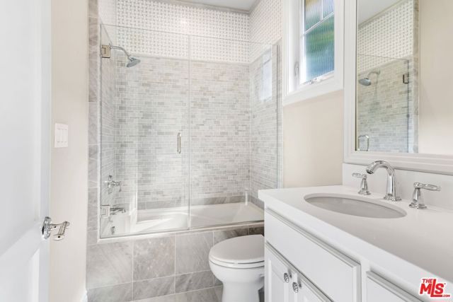 209 25th Street, Santa Monica, CA 90402