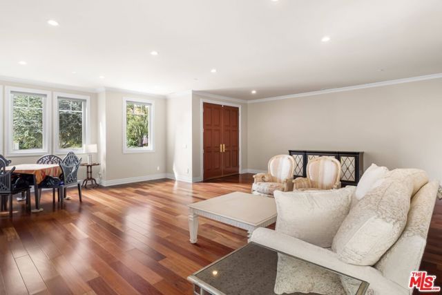 209 25th Street, Santa Monica, CA 90402