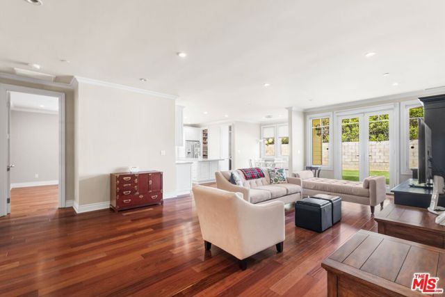 209 25th Street, Santa Monica, CA 90402