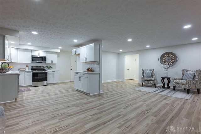 289 Hollywood Boulevard, Xenia, OH 45385