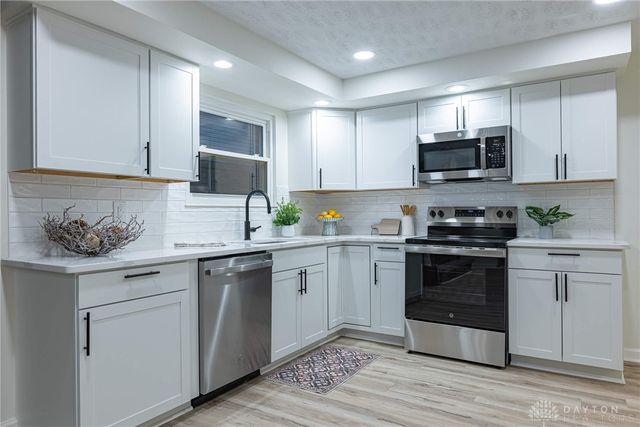 289 Hollywood Boulevard, Xenia, OH 45385