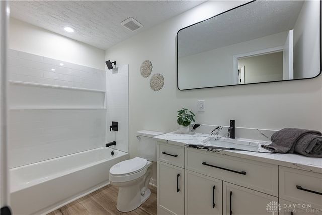 289 Hollywood Boulevard, Xenia, OH 45385