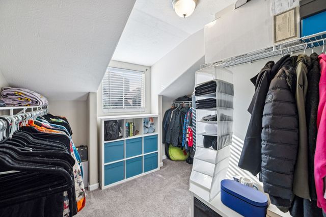 1740 Sunray Dr, Murfreesboro, TN 37127