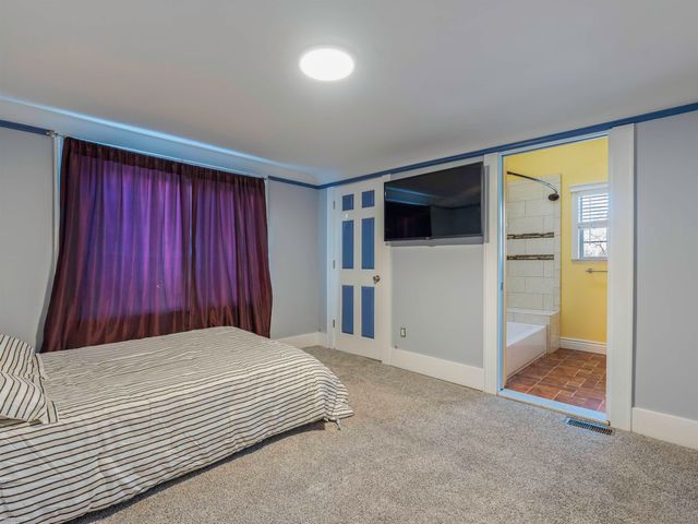 22631 Ridgeway Street, St Clair Shores, MI 48080