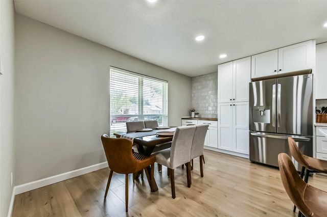 9039 Kirkland Drive, Houston, TX 77089