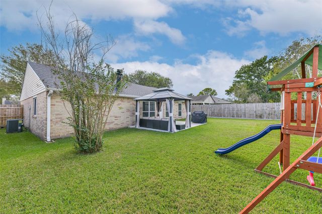 9039 Kirkland Drive, Houston, TX 77089