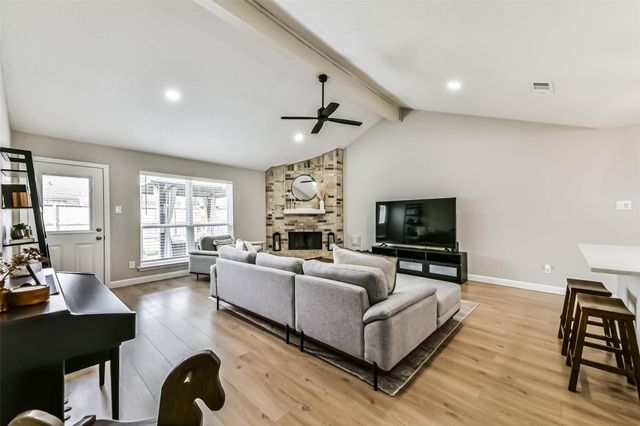9039 Kirkland Drive, Houston, TX 77089