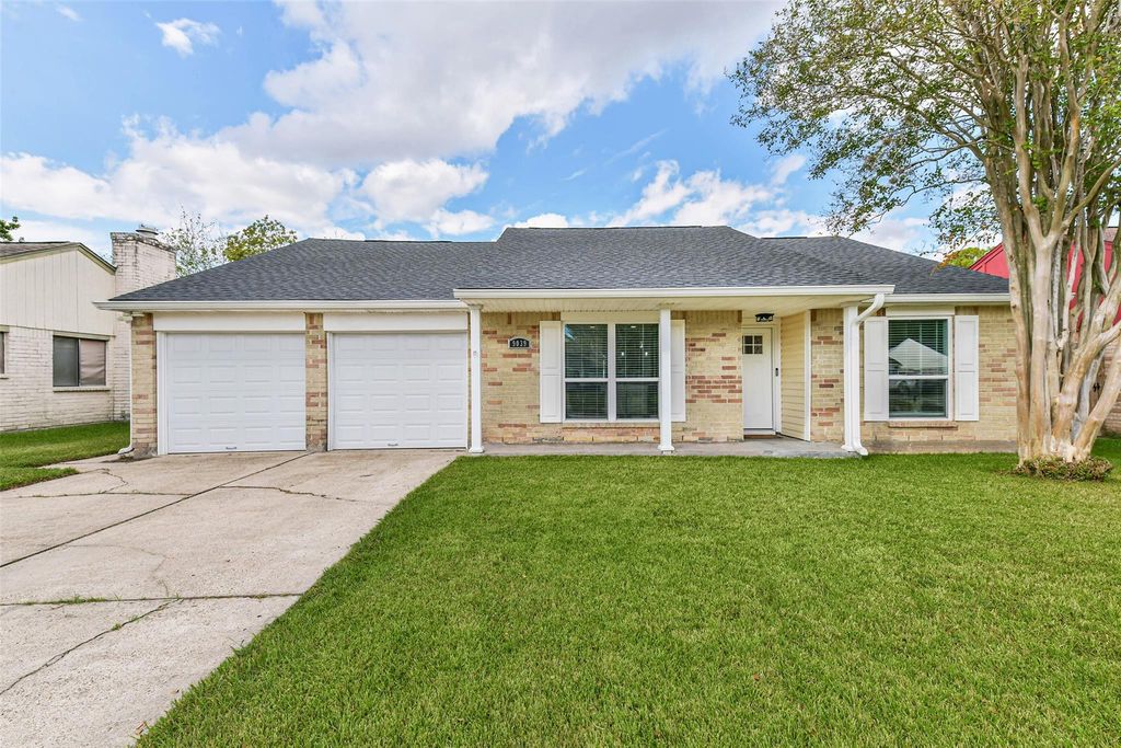9039 Kirkland Drive, Houston, TX 77089