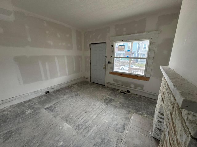 111-113 S Princeton Avenue, Columbus, OH 43222