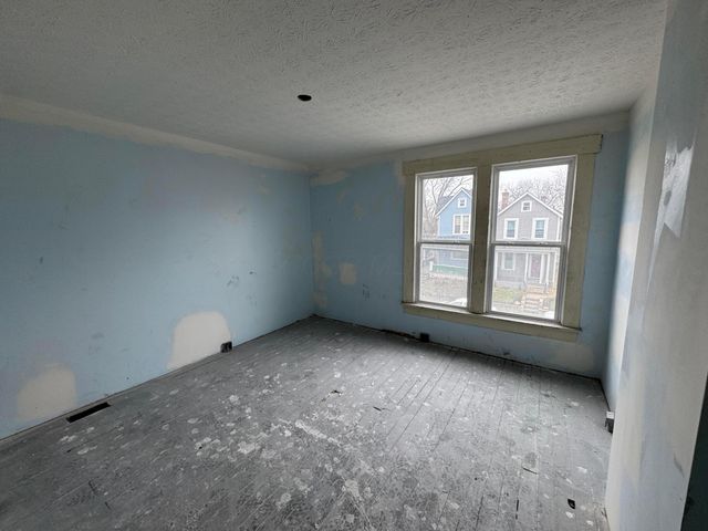 111-113 S Princeton Avenue, Columbus, OH 43222