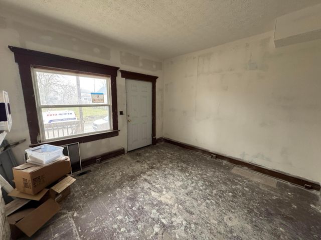 111-113 S Princeton Avenue, Columbus, OH 43222