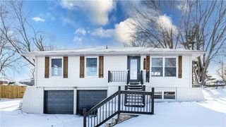 1715 Karlton Way, Excelsior Springs, MO 64024