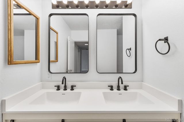 7755 E Quincy Avenue 303A5, Denver, CO 80237