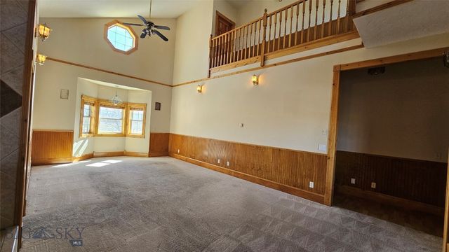 6310 W Dry Creek Road, Manhattan, MT 59741