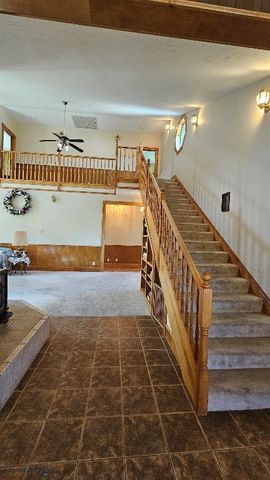 6310 W Dry Creek Road, Manhattan, MT 59741