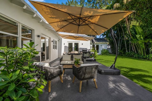 4011 HARDIE AVENUE, Miami, FL 33133