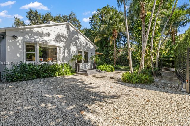 4011 HARDIE AVENUE, Miami, FL 33133