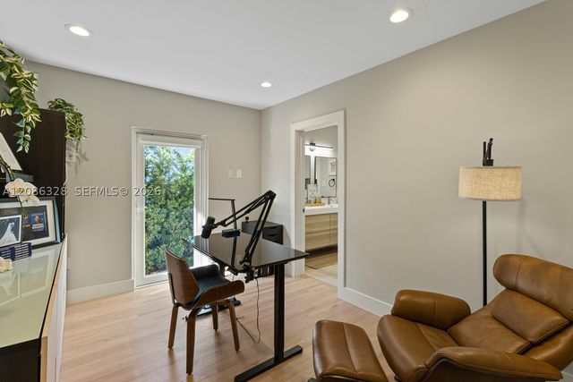 4011 HARDIE AVENUE, Miami, FL 33133