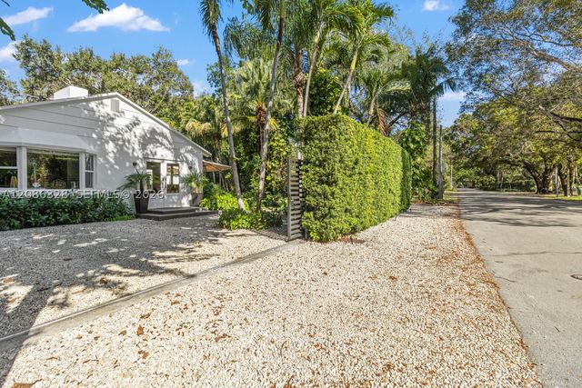 4011 HARDIE AVENUE, Miami, FL 33133