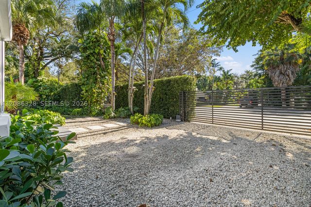 4011 HARDIE AVENUE, Miami, FL 33133